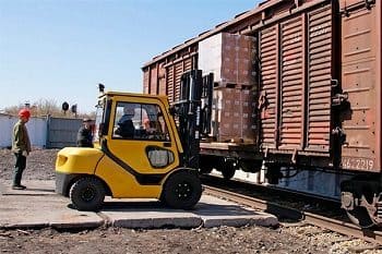 Стоимость вагонных перевозок грузов в Октябрьском